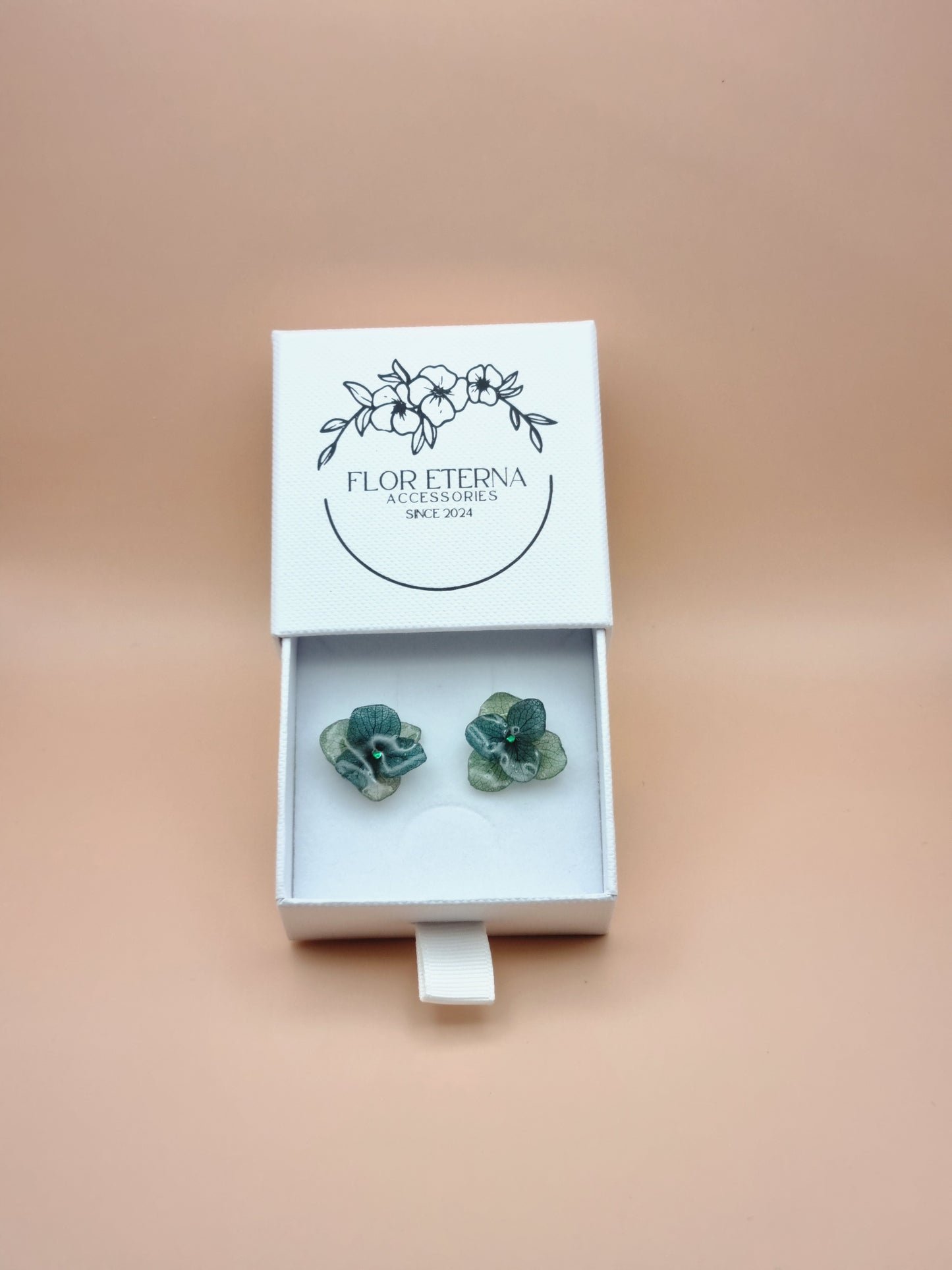 Hydrangea Dream in Green – 04